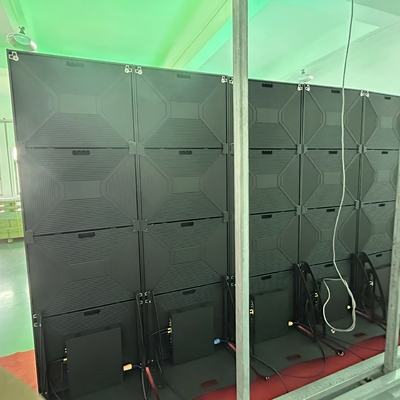 Η τεχνολογία P2.5 LED ψηφιακής οθόνης αφίσας για τοποθέτηση κόλλας στην επιφάνεια της λάμπας