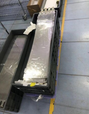 Διαφανής οθόνη LED υψηλής φωτεινότητας Pixel 10 για καθαρή εξωτερική οθόνη με ευελιξία διαπερατότητα 90%