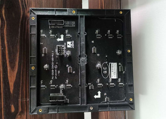 2.5mm εικονοκυττάρου πισσών των εσωτερικών οδηγήσεων επίδειξης υψηλή υψηλή φωτεινότητα χρώματος καθορισμού πλήρης