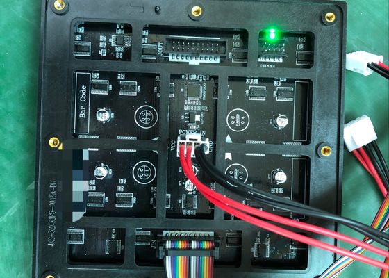 Τηλεχειρισμού πλήρεις χρώματος P5 HD SMD των οδηγήσεων ενότητας τηλεοπτικές οθόνες διαφήμισης επίδειξης ηλεκτρονικές