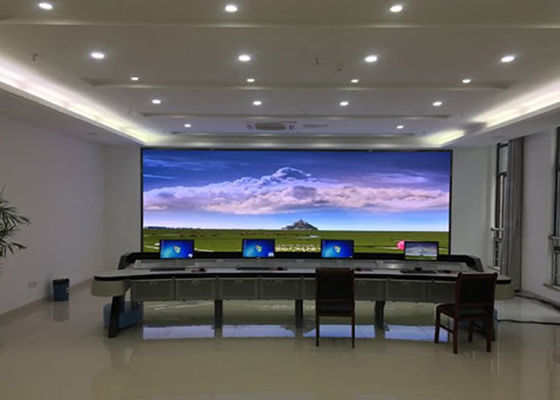 Ultrathin επίδειξη των εσωτερικών πλήρων οδηγήσεων χρώματος P2.5 1R1G1B