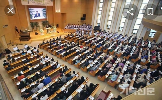 Εκκλησιαστική οθόνη LED εσωτερικού τοίχου βίντεο P1.875-P4 με ανάρτηση κρεμασμένη εγκατάσταση