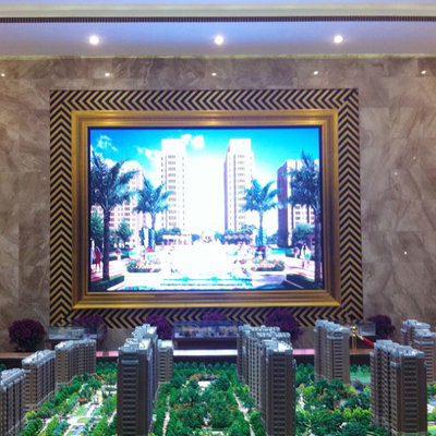 Πλήρης χρωματική οθόνη LED P3 με 3mm Pixel Pitch και 1/32 μεθόδους οδήγησης σάρωσης